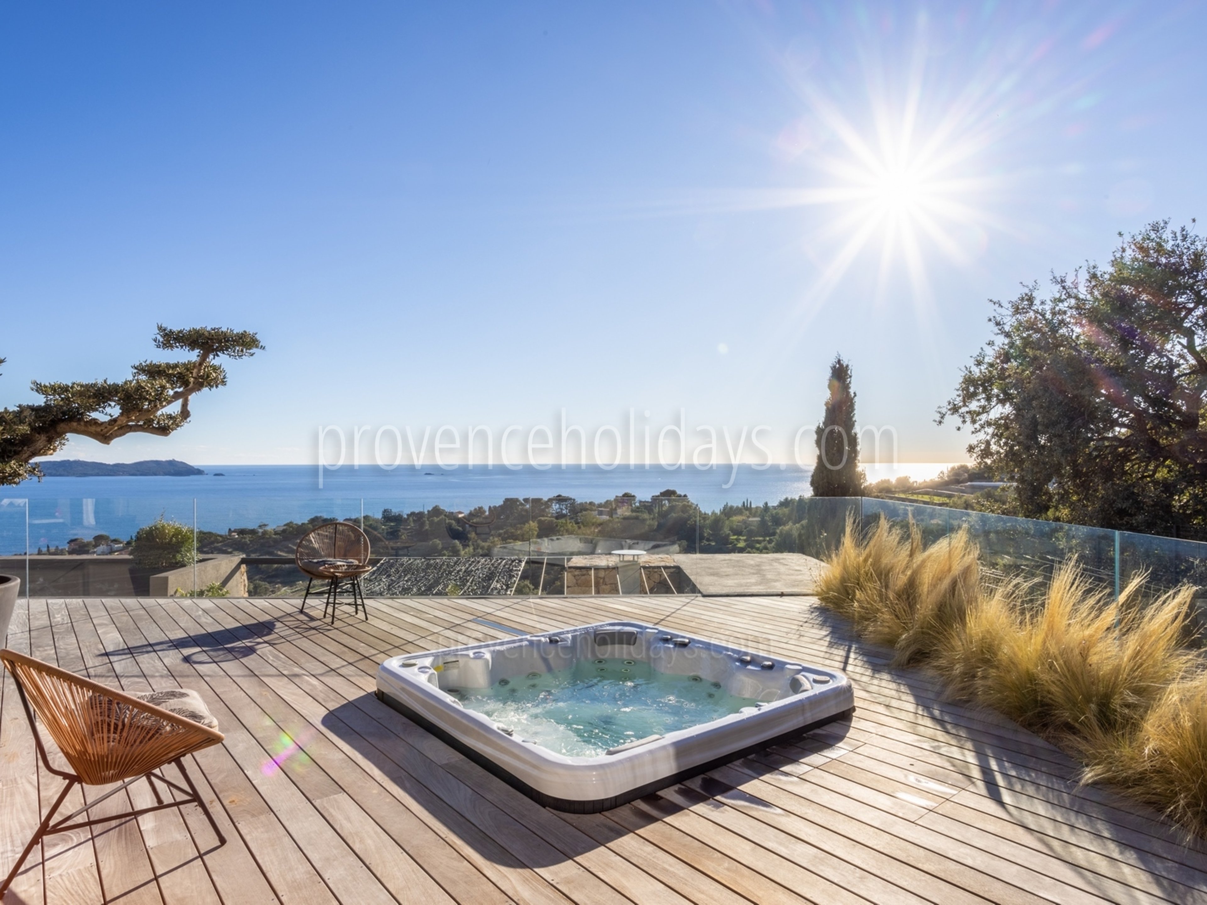 16 - Villa Bleue: Villa: Exterior