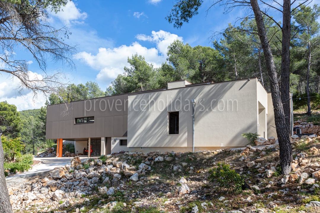 12 - Villa Gem: Villa: Exterior