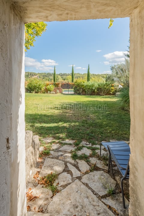 23 - Mas des Barbiers: Villa: Exterior