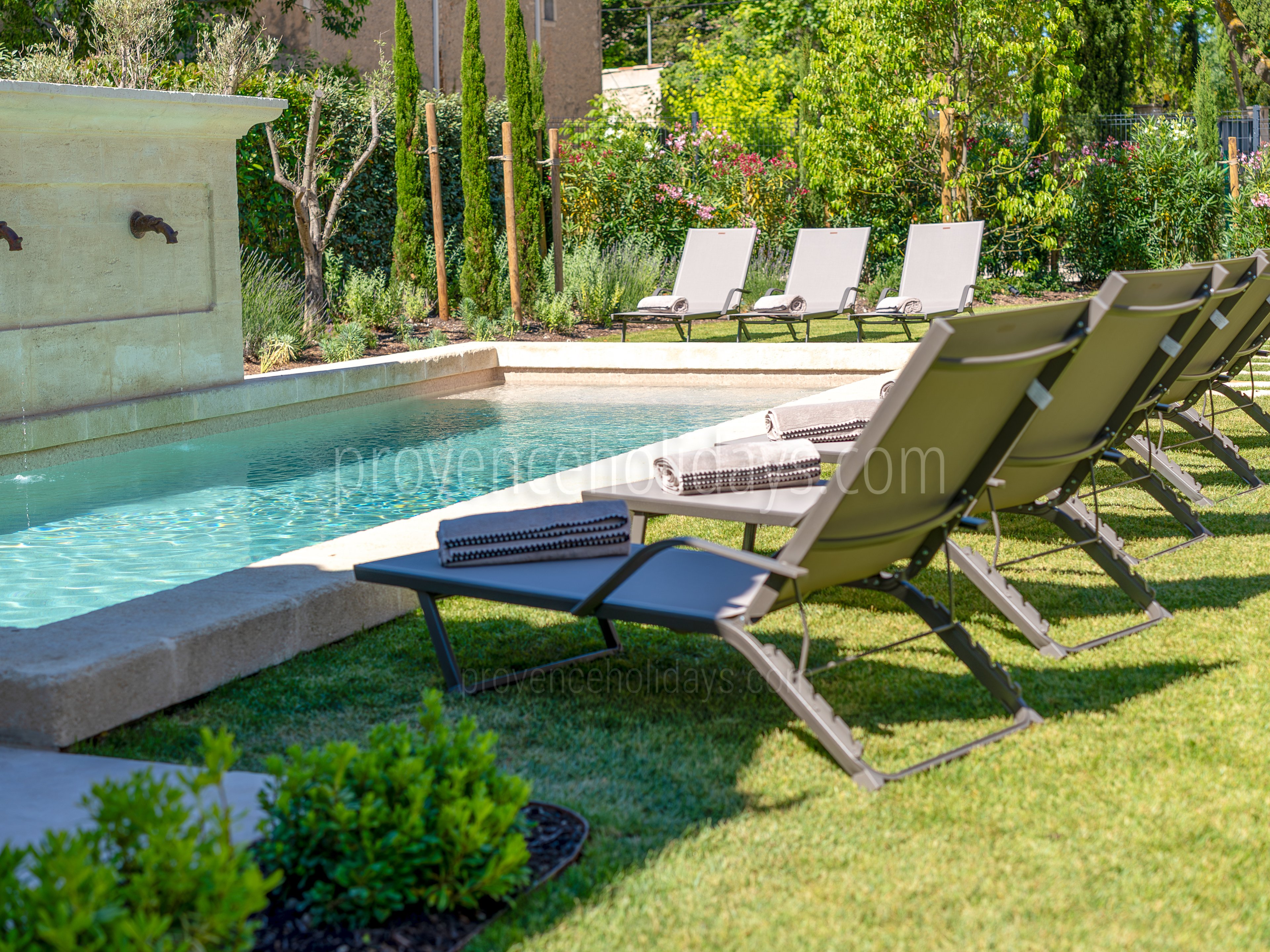 41 - Mas de la Douce Filiole: Villa: Pool
