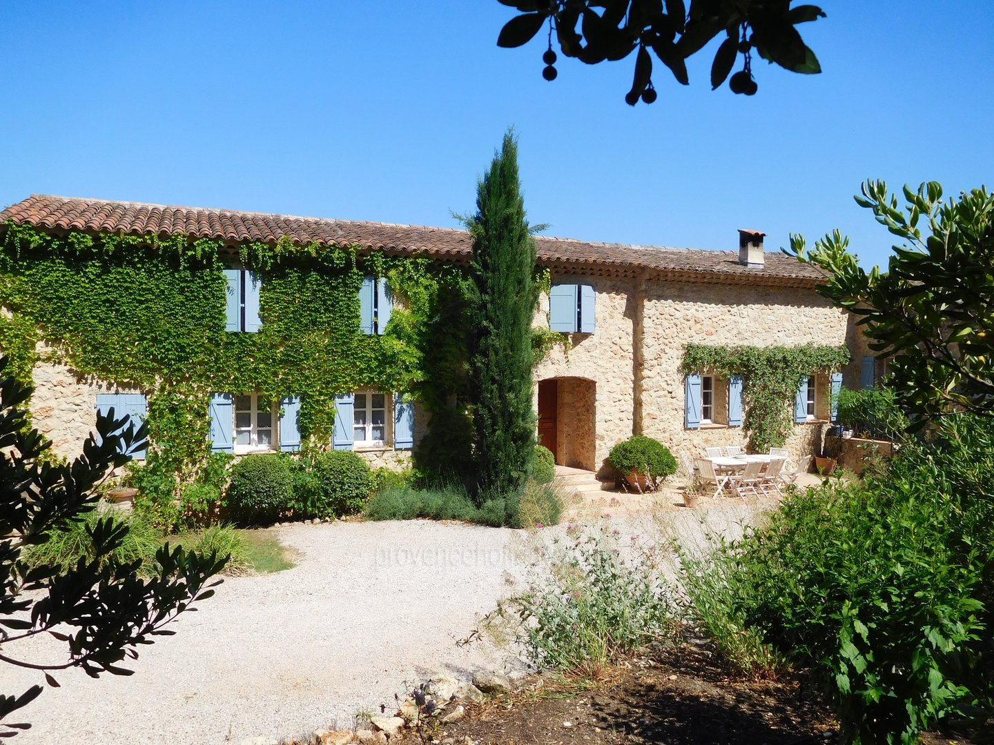 2 - Mas Lorgues: Villa: Exterior