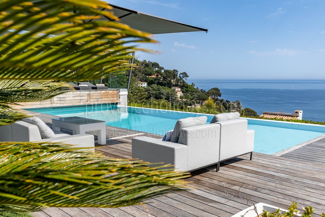 6 - Villa Toulon: Villa: Pool