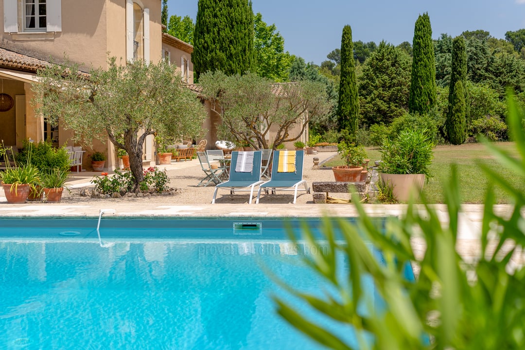 10 - Mas des Trois Cyprès: Villa: Pool