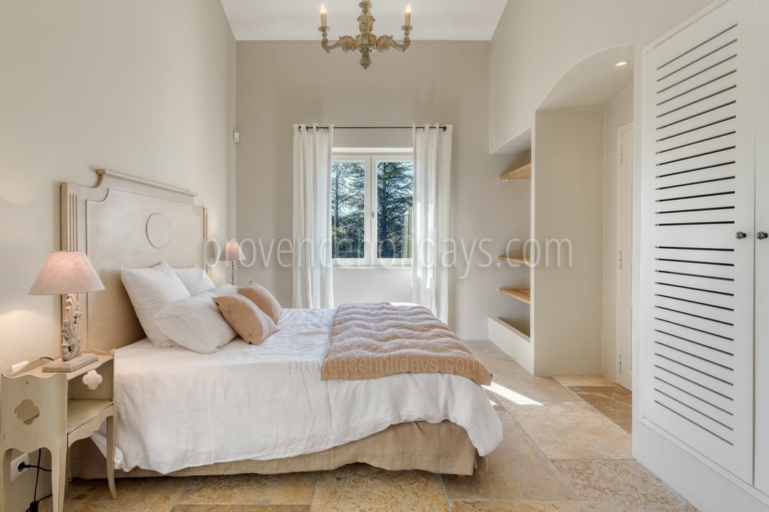 22 - Le Mas de l\'Ouest: Villa: Bedroom