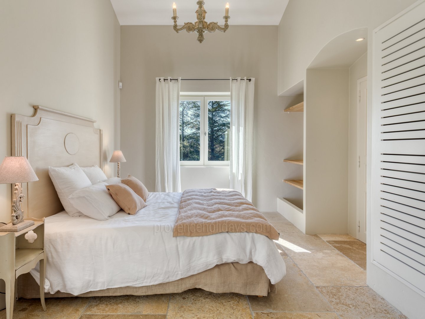 22 - Le Mas de l\'Ouest: Villa: Bedroom