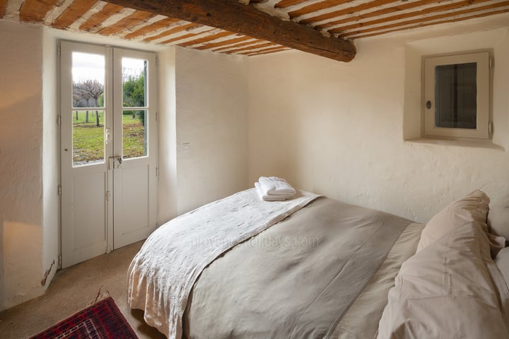 82 - Mas des Lavandes: Villa: Bedroom