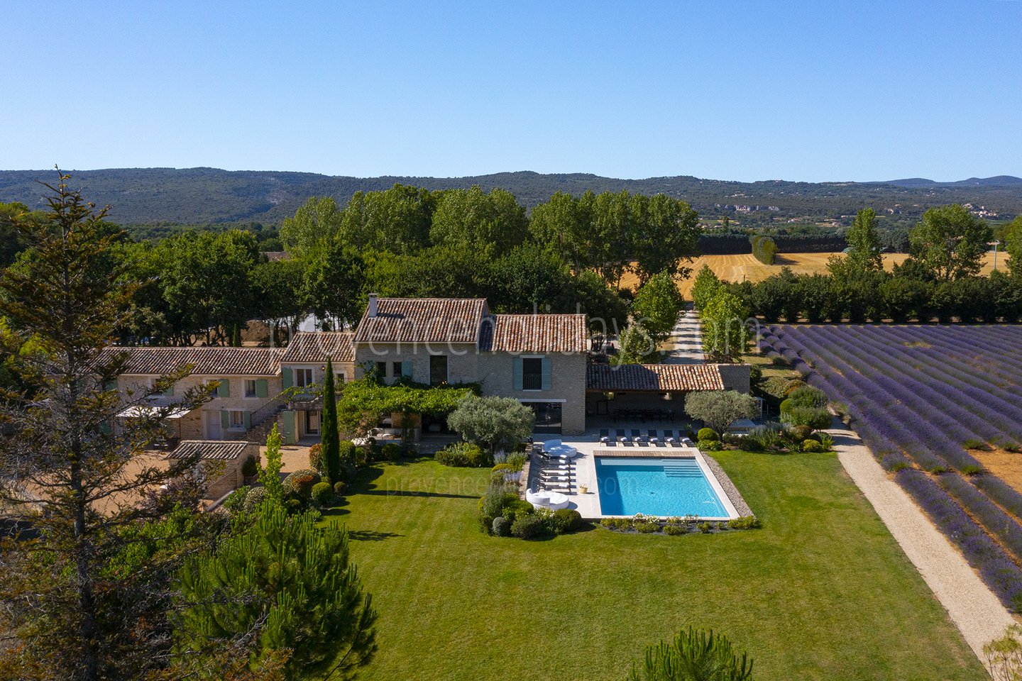 64 - Mas du Carlet: Villa: Exterior