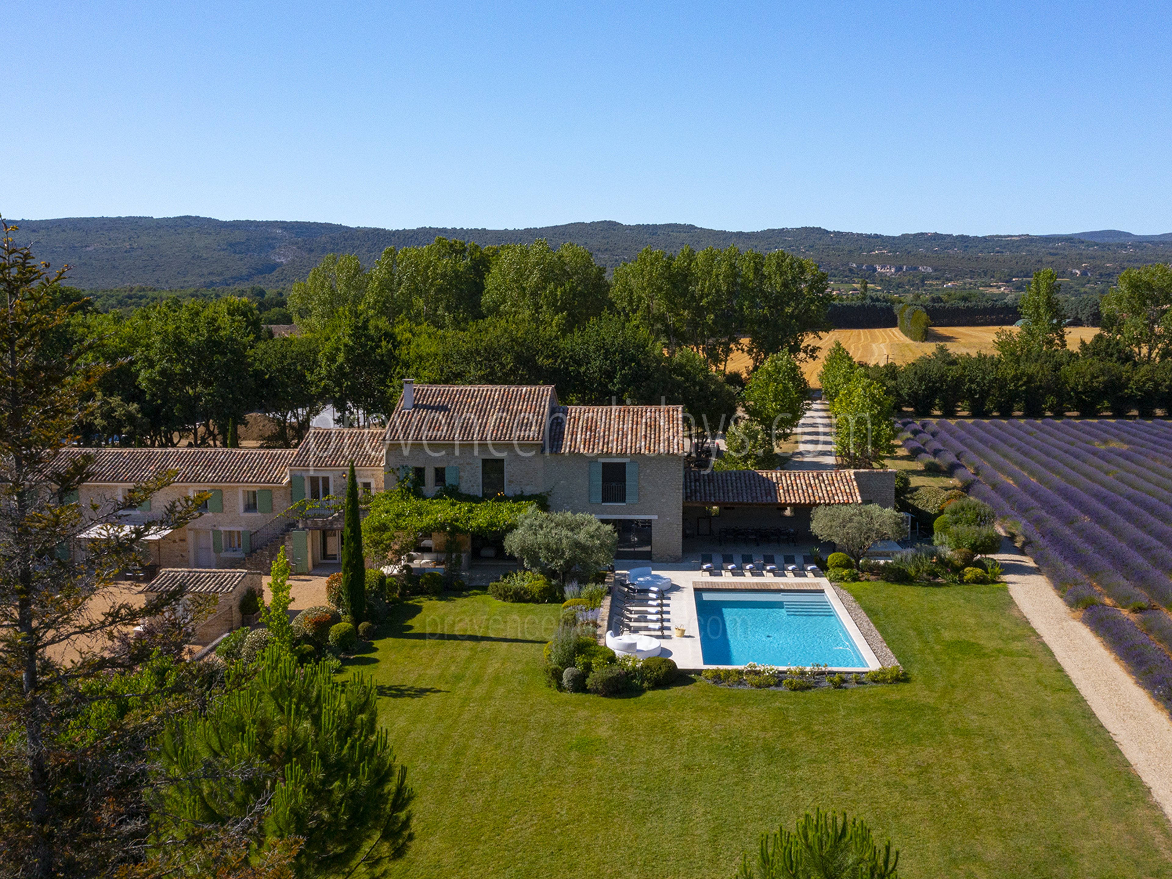 64 - Mas du Carlet: Villa: Exterior
