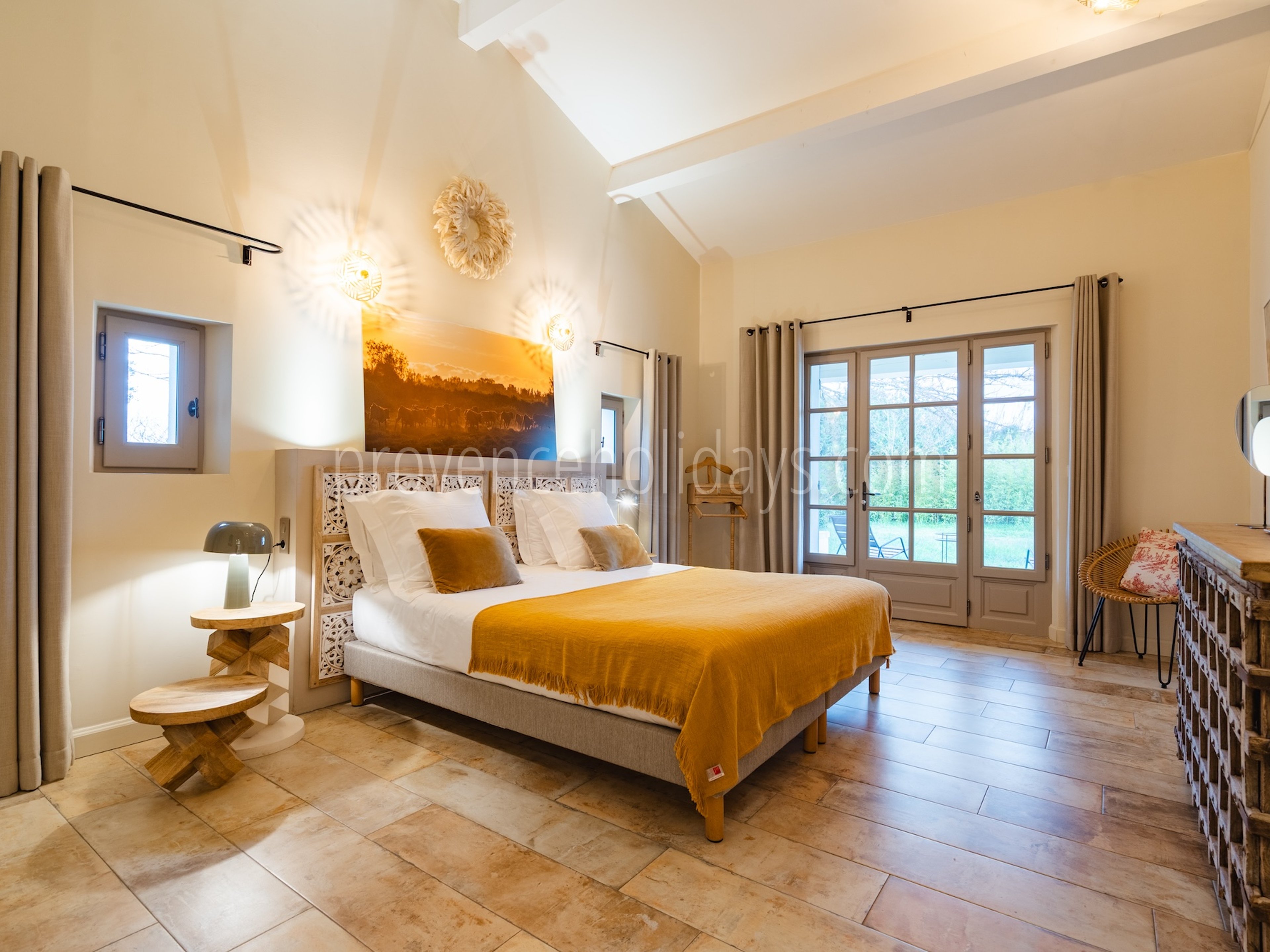11 - Le Mas Sainte Marie: Villa: Bedroom