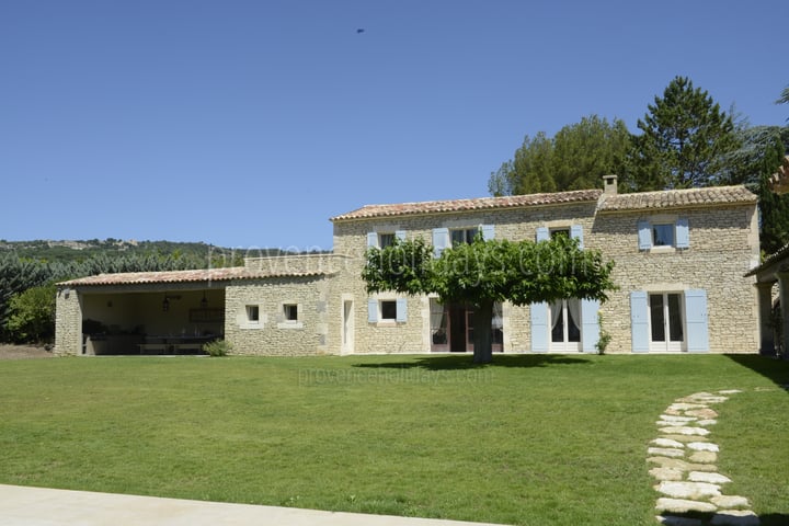 54 - Mas du Bois d\'Or: Villa: Exterior