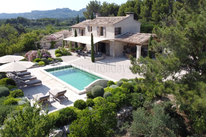 52 - Mas de Provence: Villa: Exterior