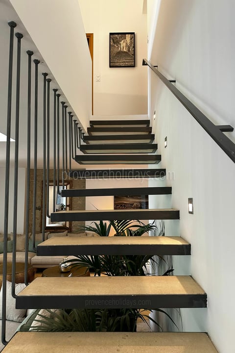 21 - Mas du Carlet: Villa: Interior