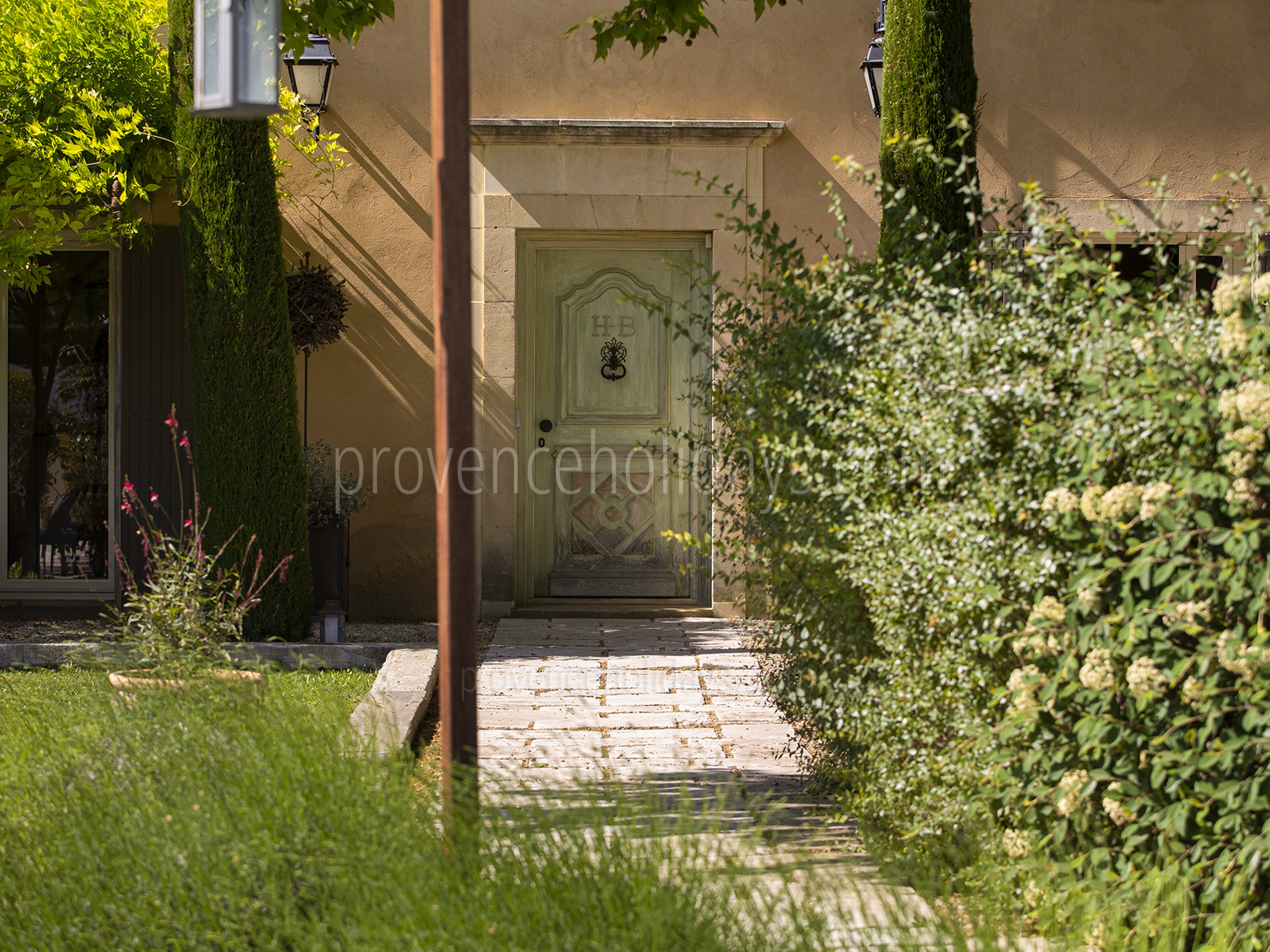 40 - Bastide du Vieux Platane: Villa: Exterior