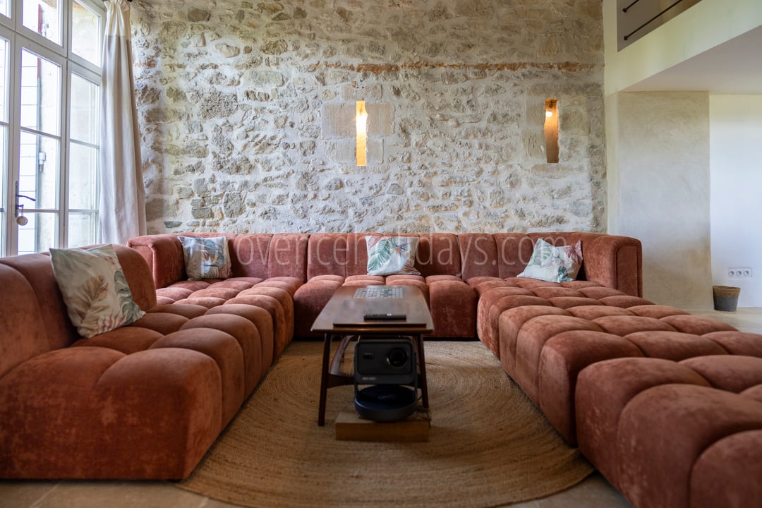 67 - La Bastide Neuve: Villa: Interior