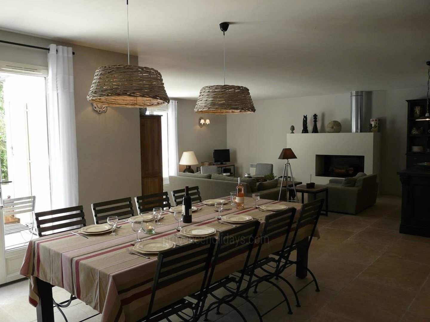 10 - Le Mas des Cigales: Villa: Interior