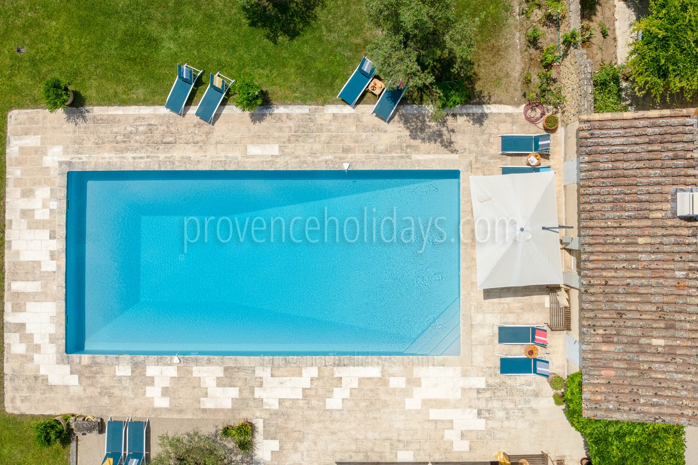 14 - Mas des Trois Cyprès: Villa: Pool