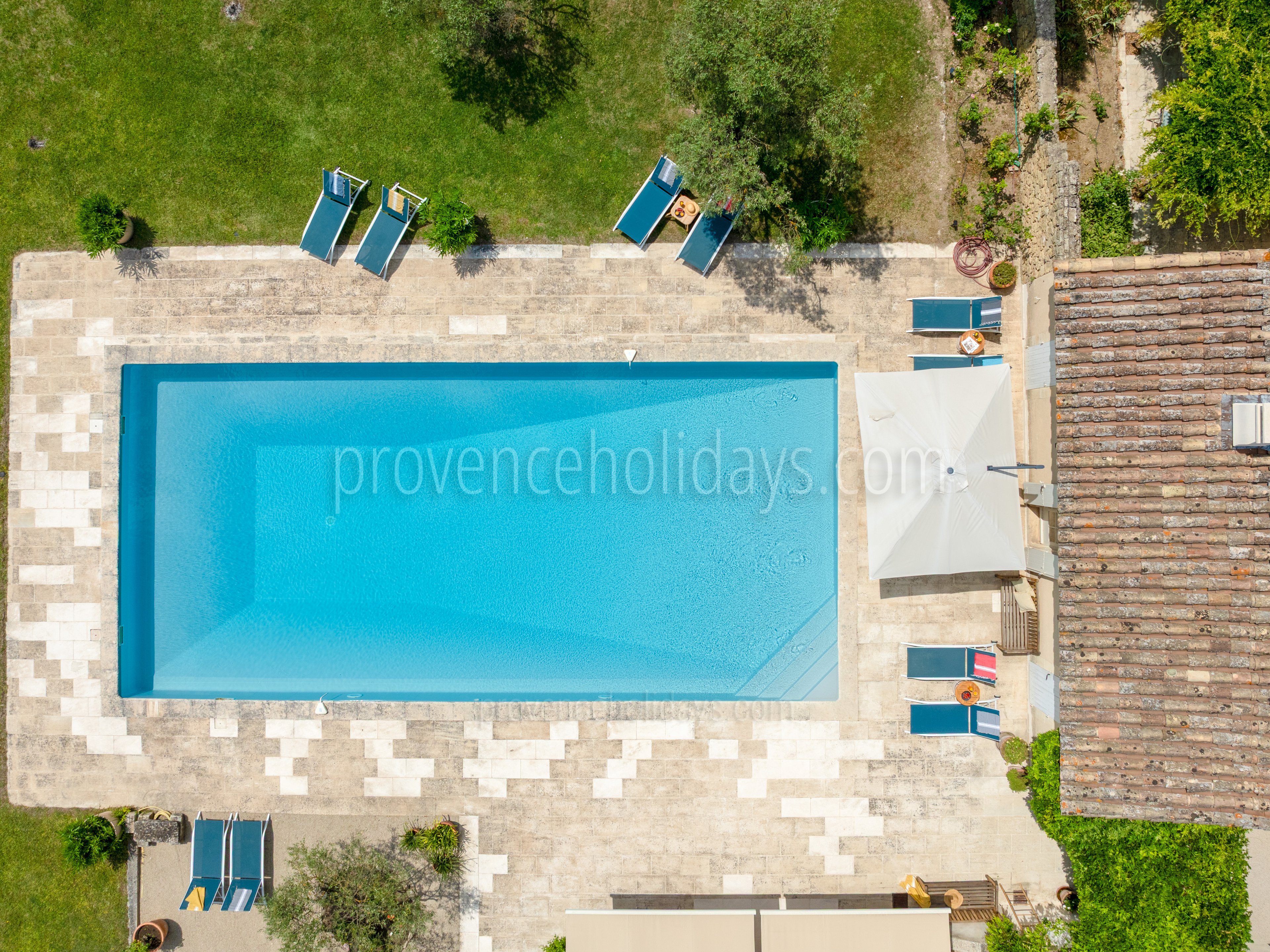 14 - Mas des Trois Cyprès: Villa: Pool