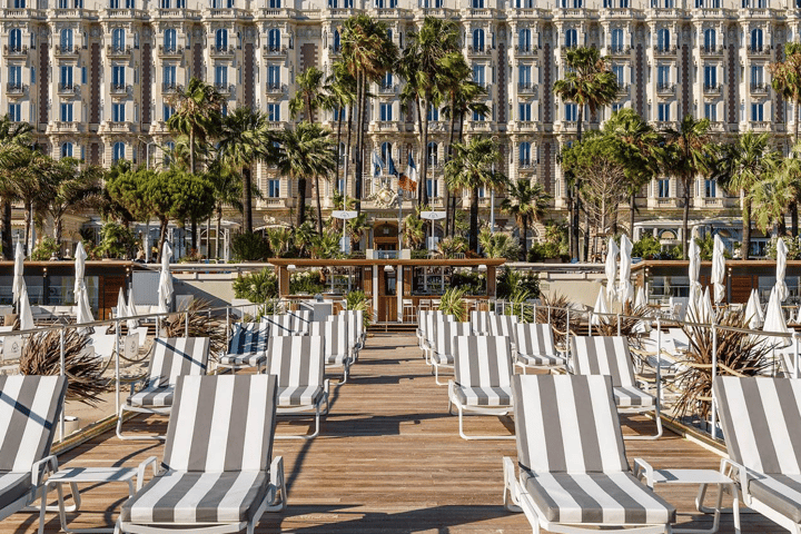 Carlton Beach Club