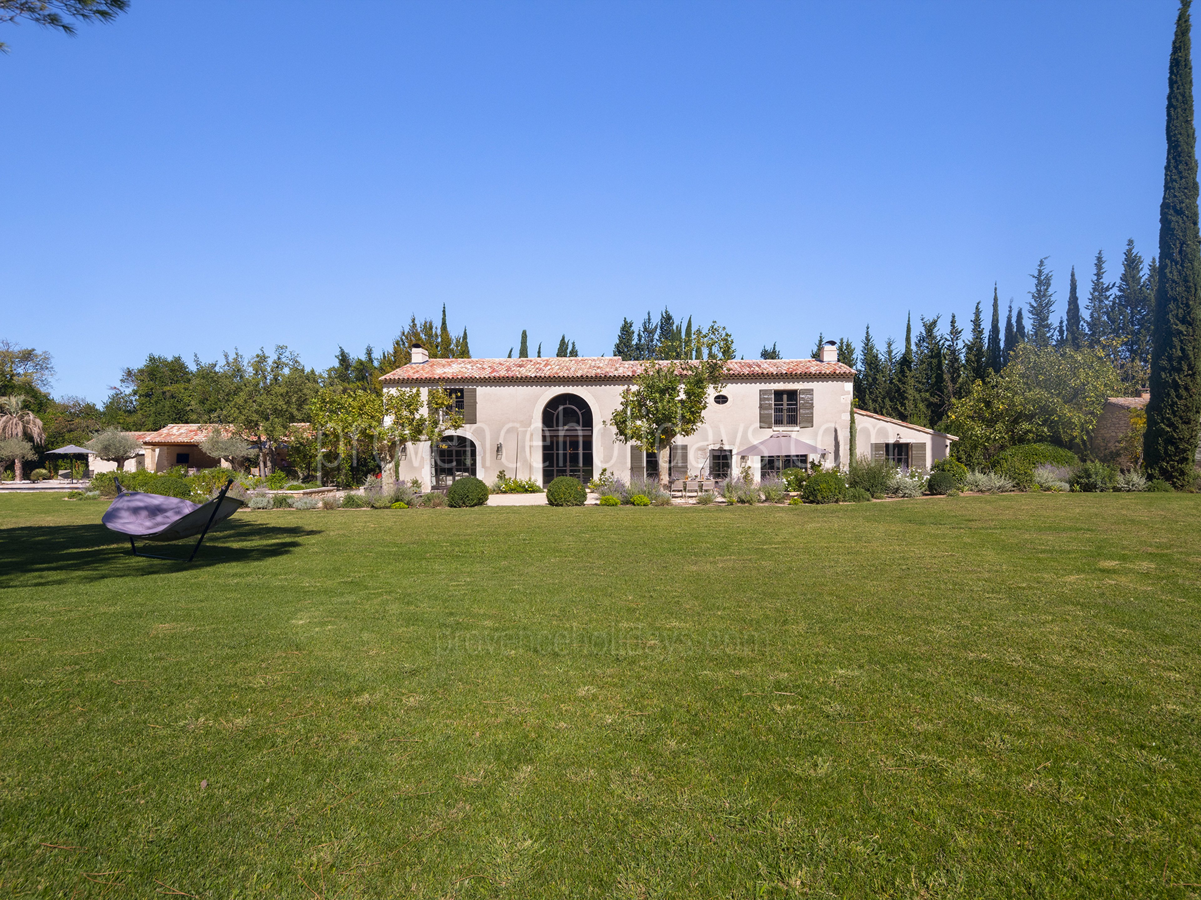 34 - Mas du Paradis: Villa: Exterior