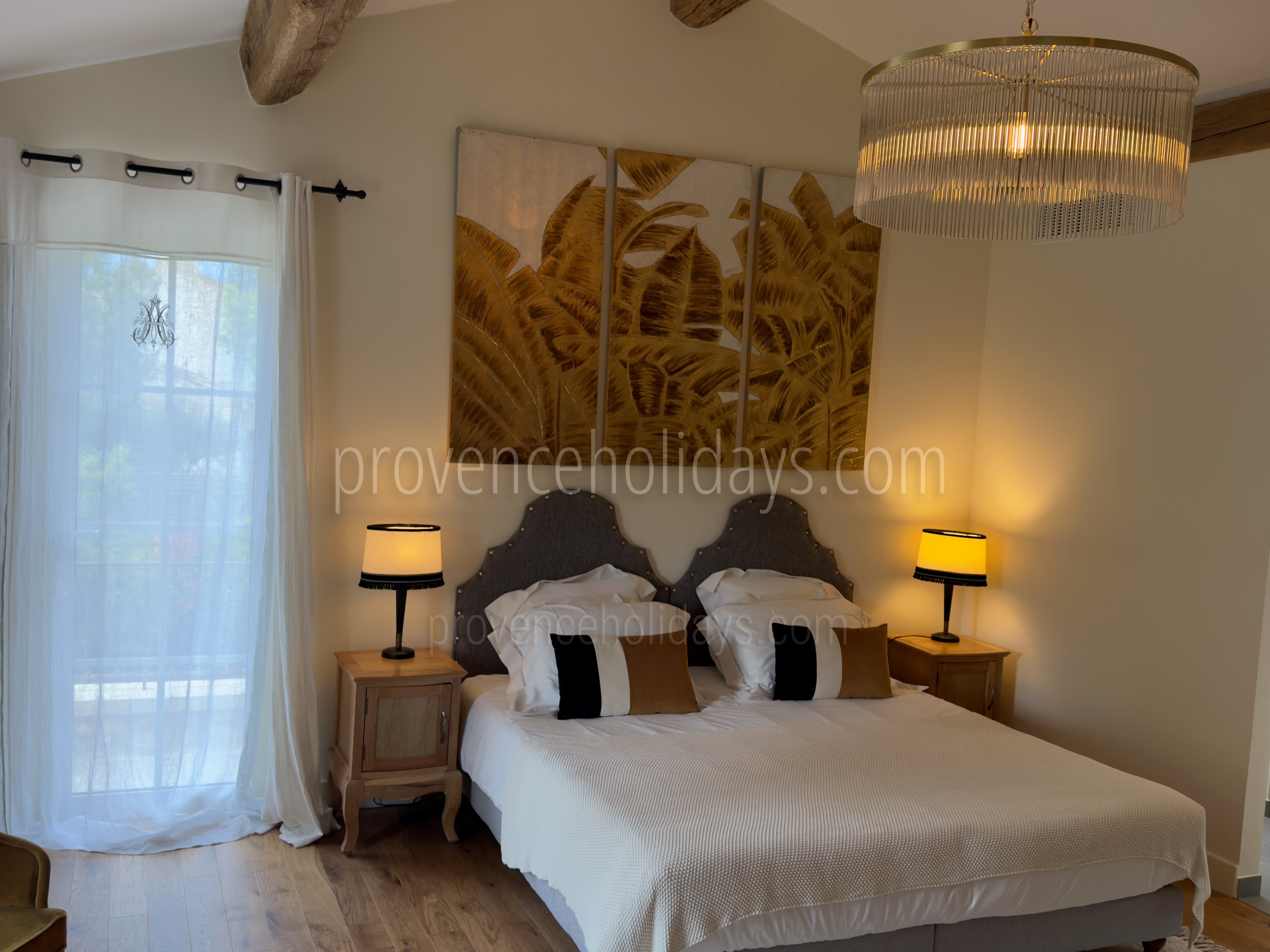 41 - Le Mas de la Cabro: Villa: Bedroom