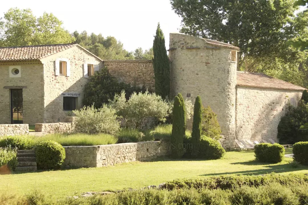 13 - Bastide de Goult: Villa: Exterior