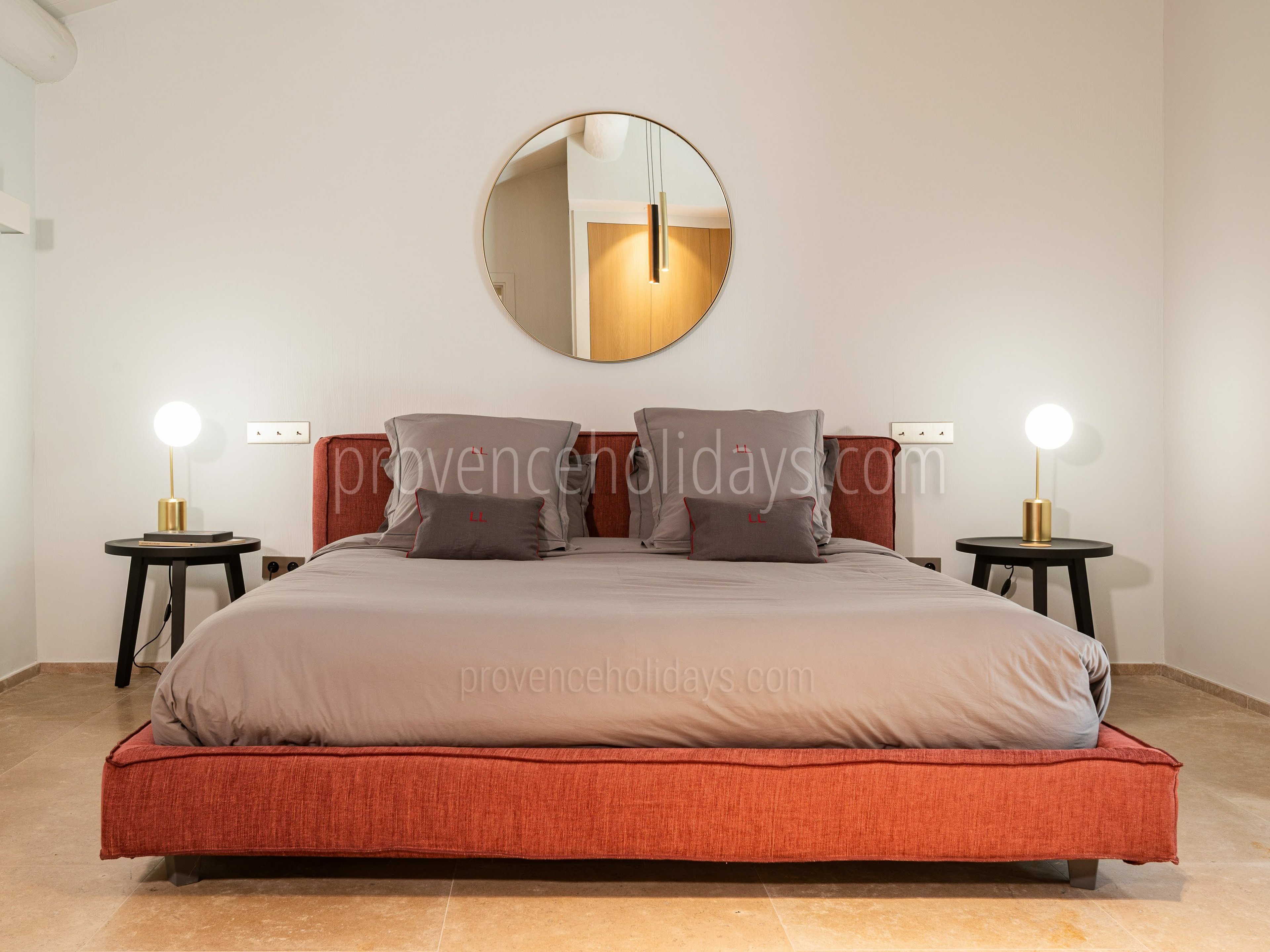 8 - Villa Olive: Villa: Bedroom