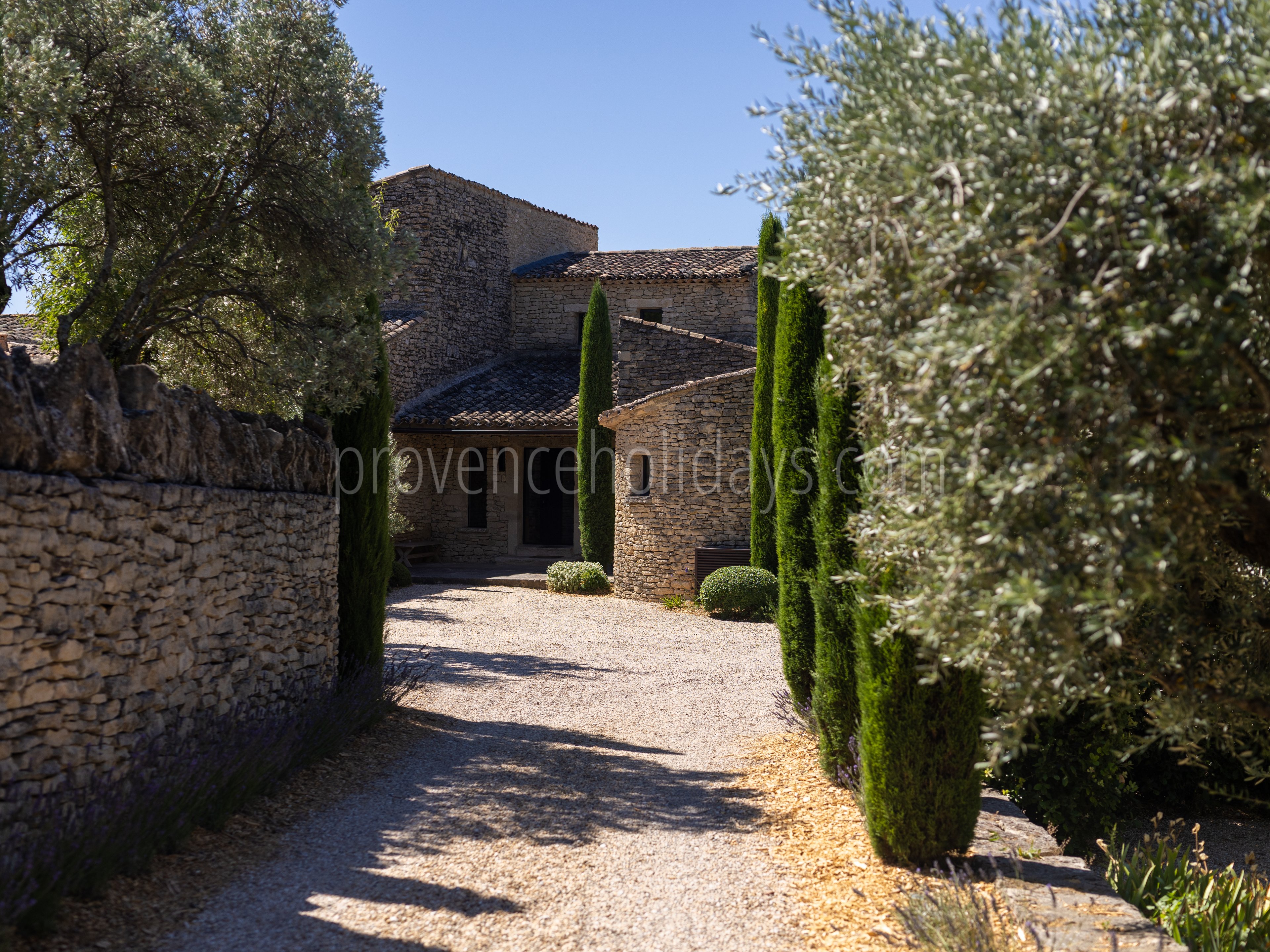 63 - La Bastide Sainte Croix: Villa: Exterior
