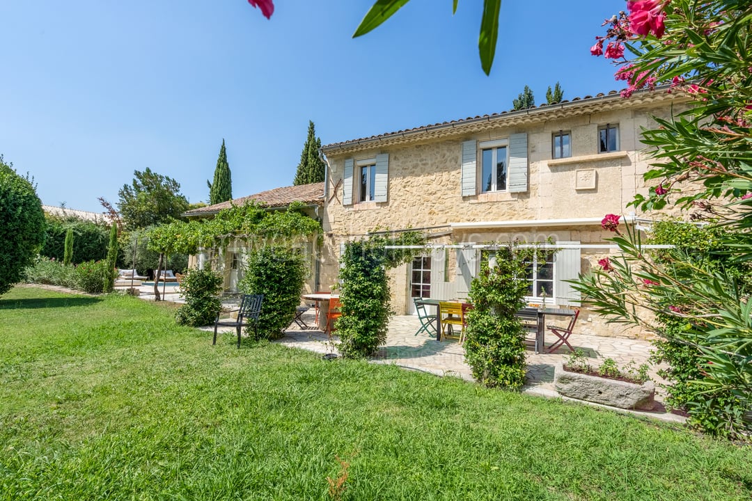 56 - Le Mas des Figues: Villa: Exterior