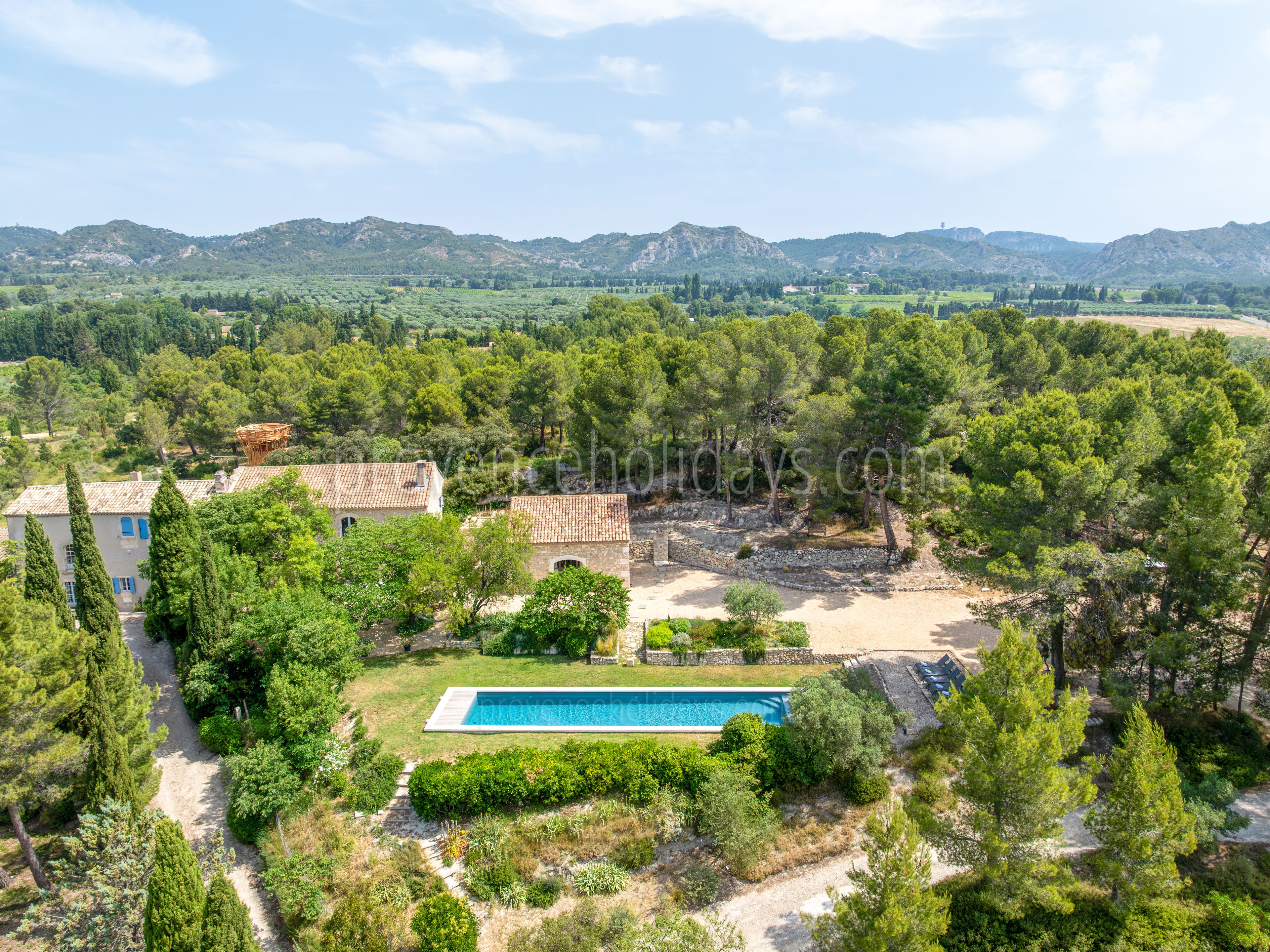 3 - Mas des Roches: Villa: Exterior