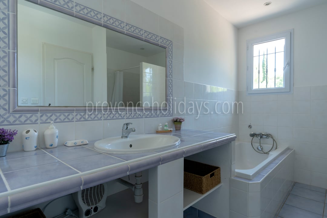 54 - Chez Alare: Villa: Bathroom