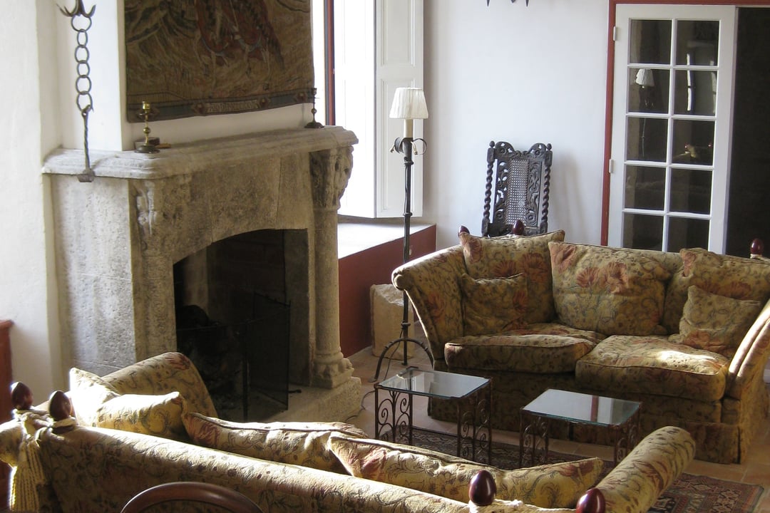 19 - La Maison de Grambois: Villa: Interior
