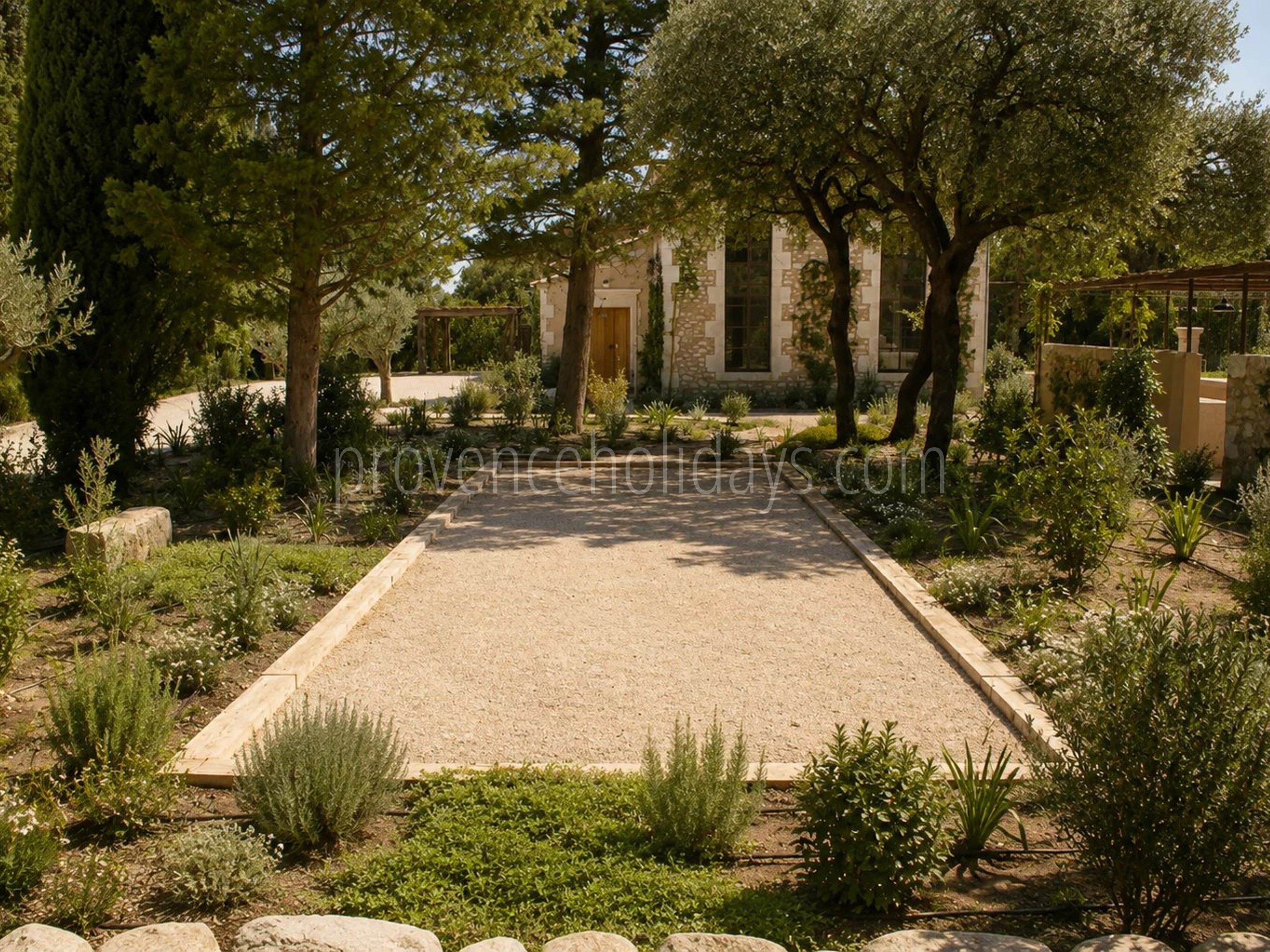 13 - Mas contemporain à Eygalières: Villa: Exterior