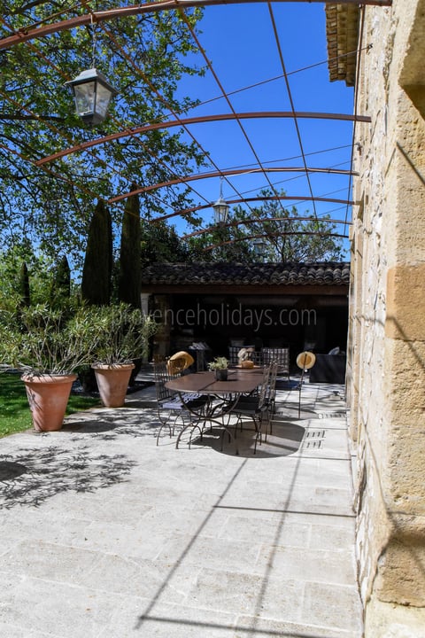 25 - Le Mas de la Combe: Villa: Exterior