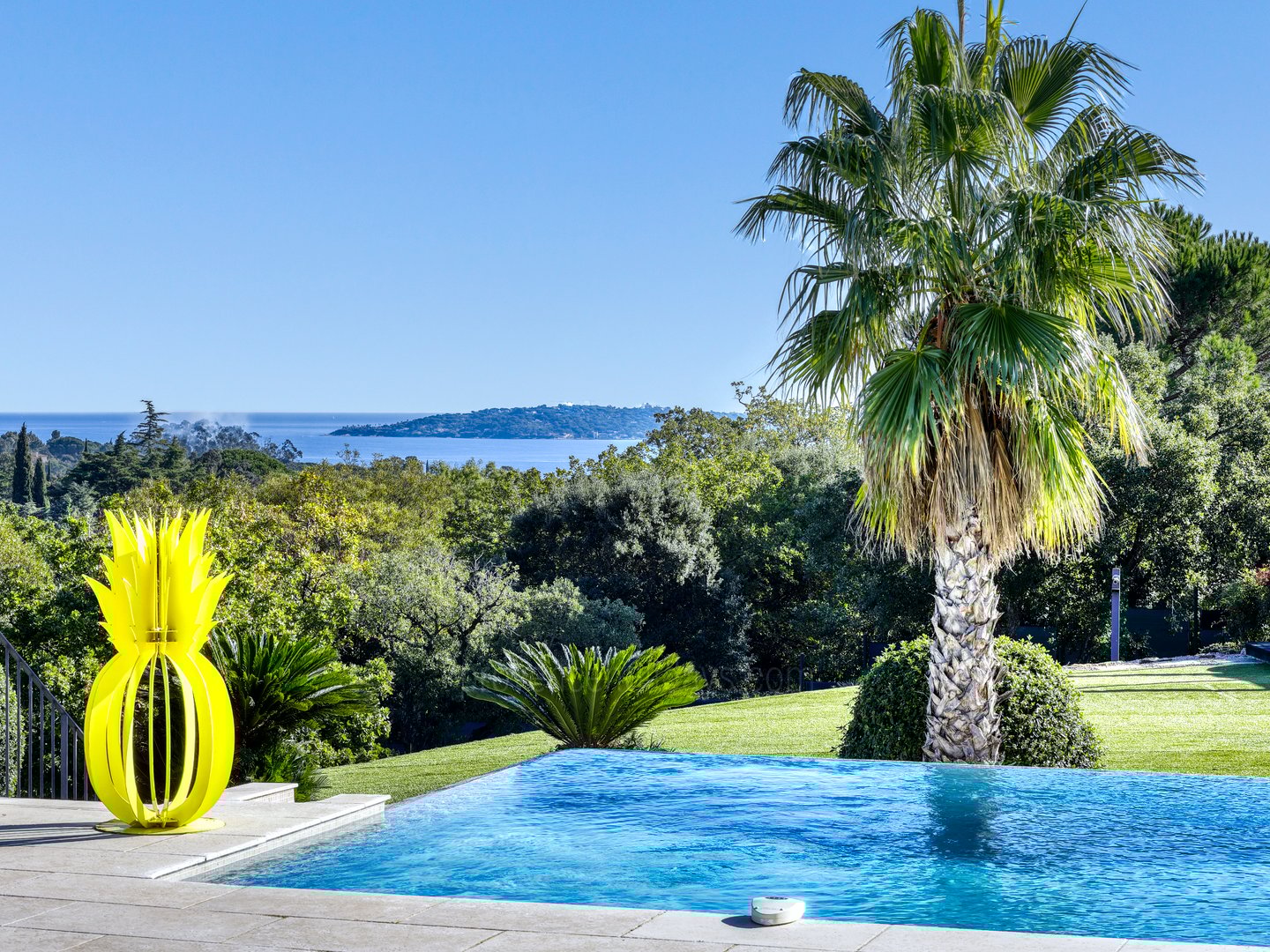 3 - Villa Ambre: Villa: Pool