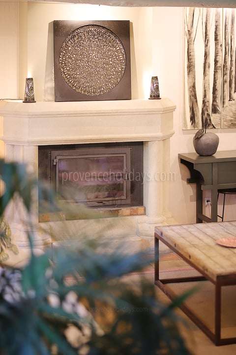 28 - Mas Castillon: Villa: Interior