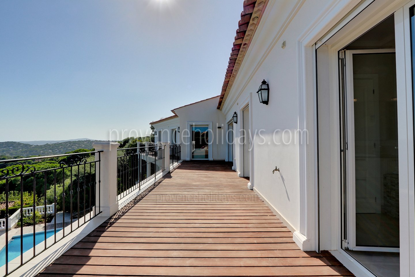 2 - Villa Maris: Villa: Exterior