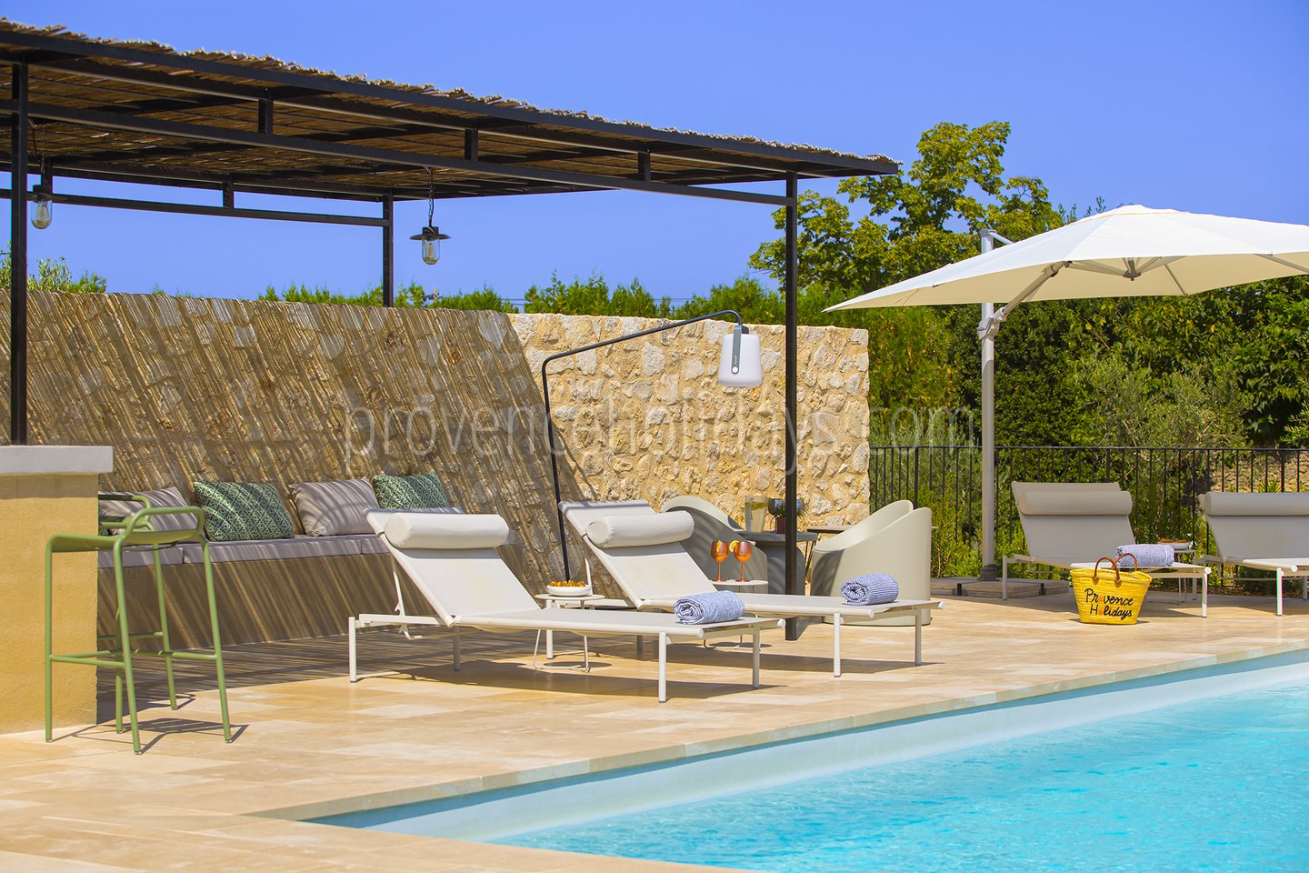 30 - Mas de la Lône: Villa: Pool