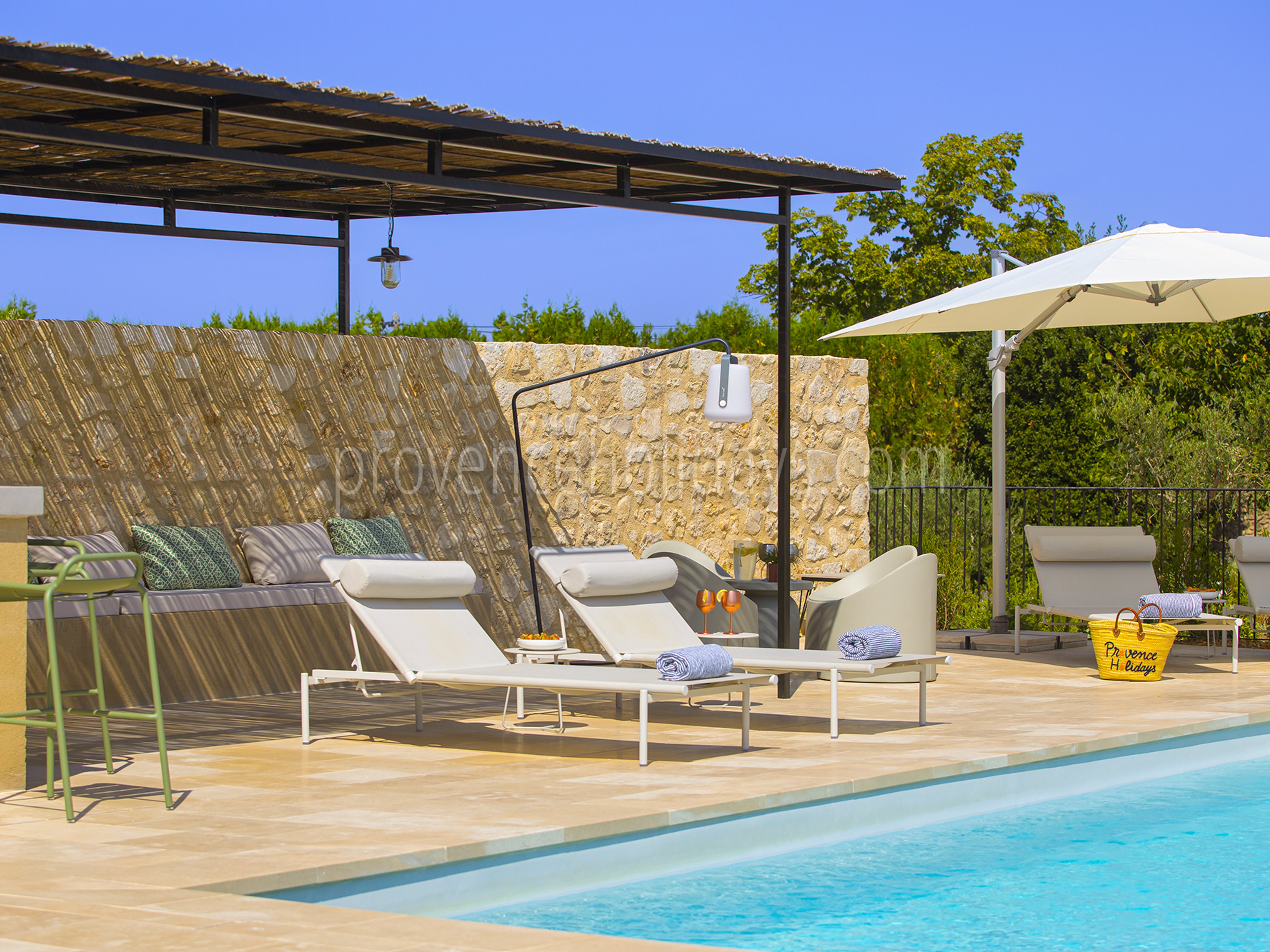 30 - Mas de la Lône: Villa: Pool