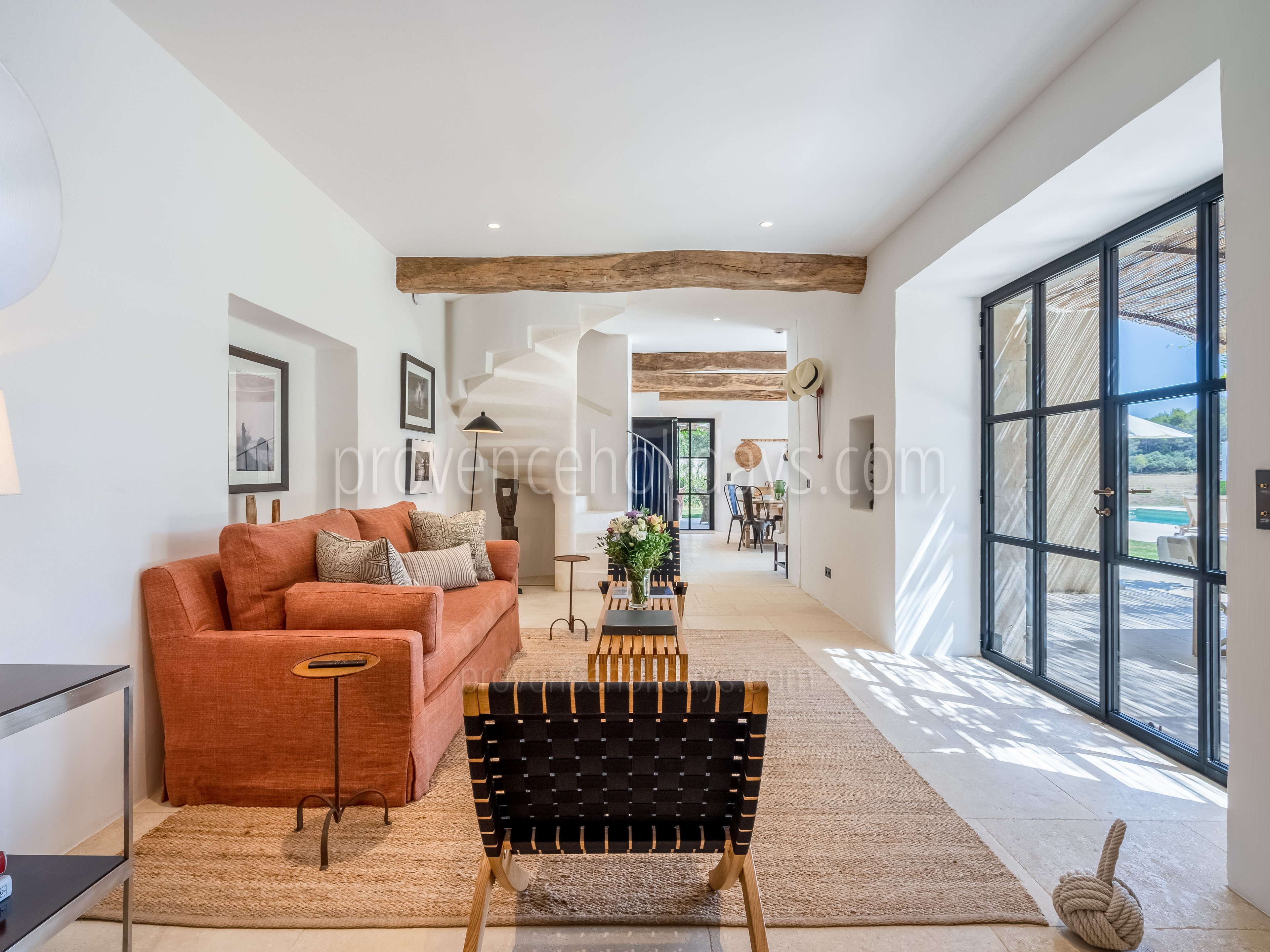16 - Mas des Vignobles: Villa: Interior