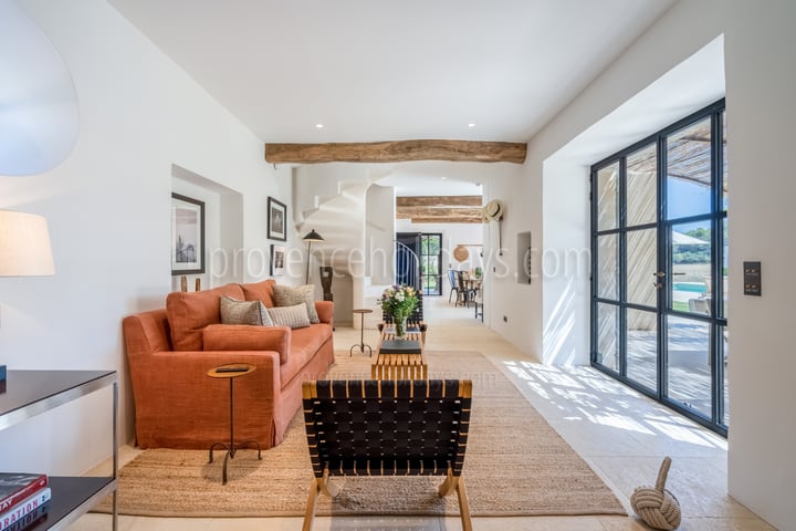 16 - Mas des Vignobles: Villa: Interior