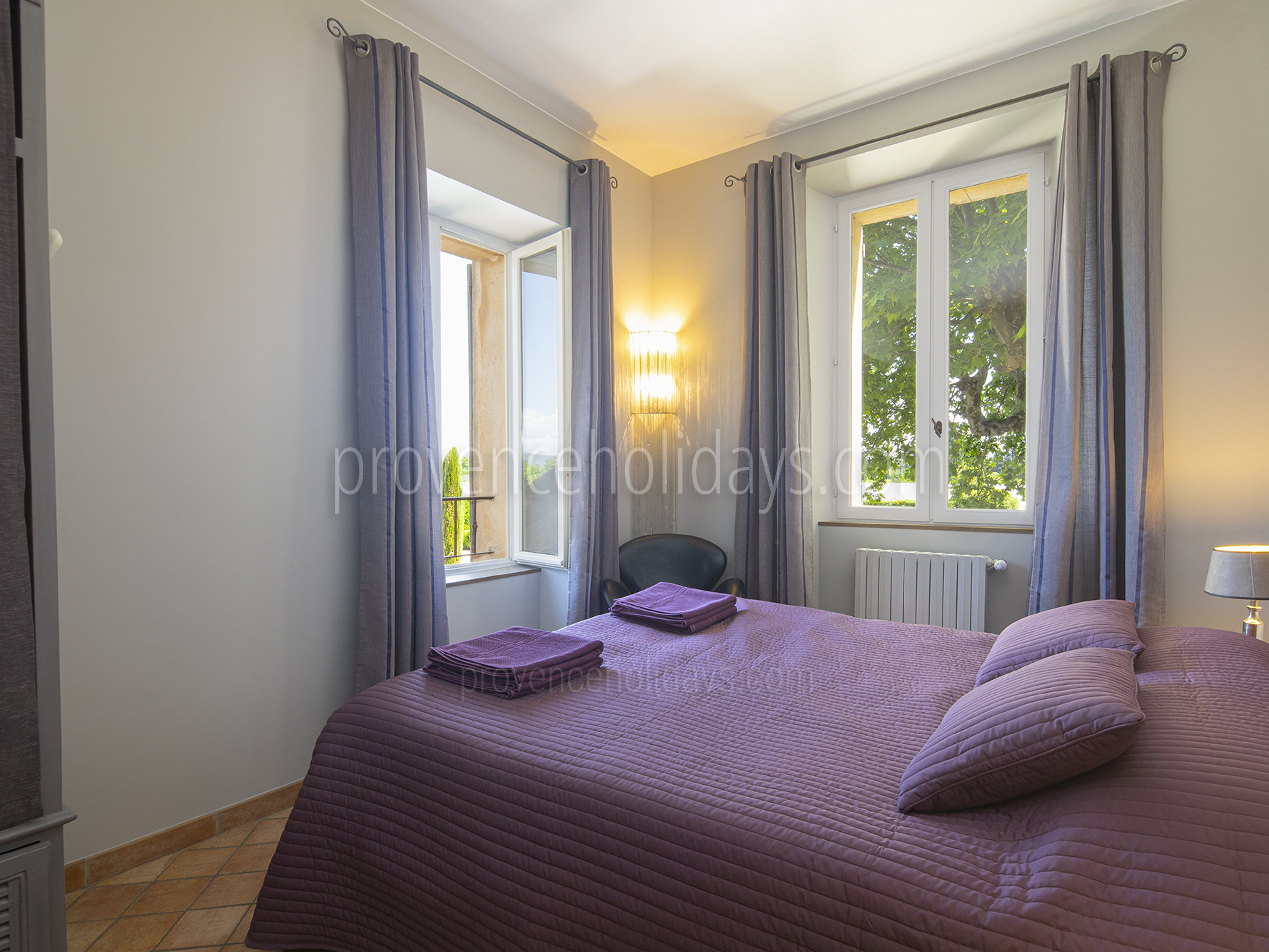 58 - Bastide du Vieux Platane: Villa: Bedroom