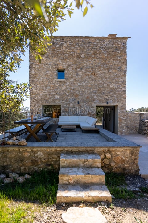 13 - Mas de la Rouquette: Villa: Exterior