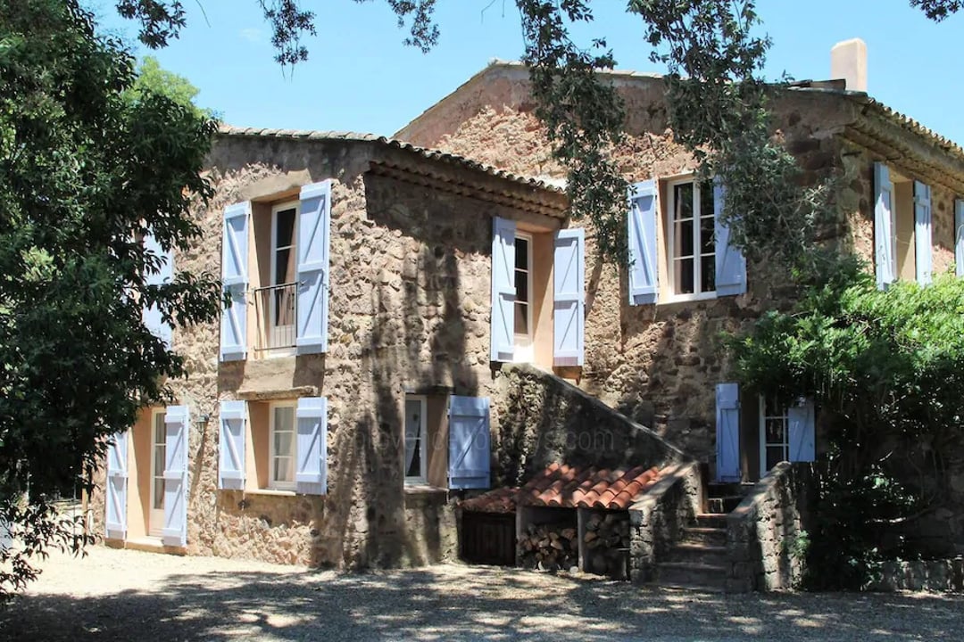 5 - Bastide du Var: Villa: Exterior