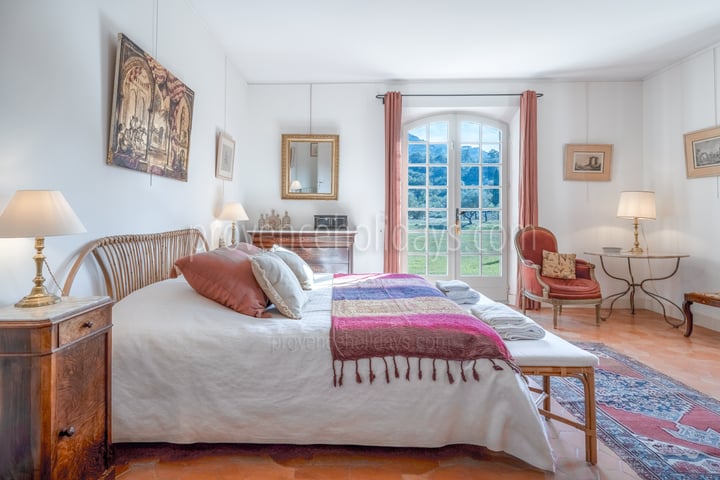 46 - Mas des Trois Cyprès: Villa: Bedroom