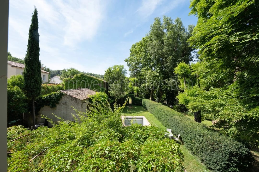 4 - Stone bastide in Ansouis: Villa: Exterior