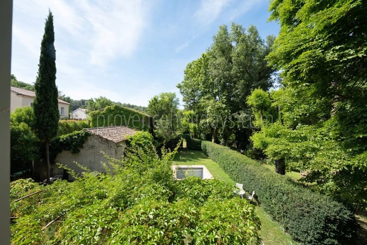 4 - Stone bastide in Ansouis: Villa: Exterior