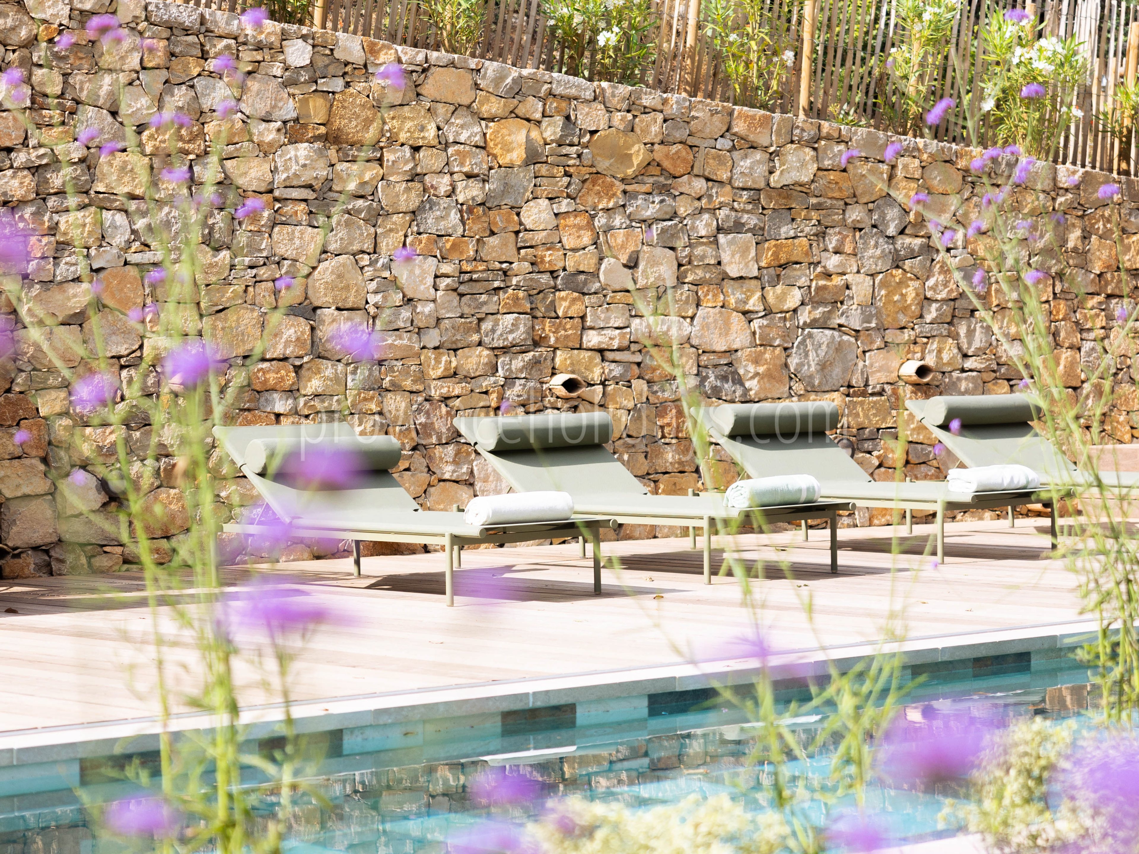 38 - Domaine d\'Isabelle: Villa: Pool