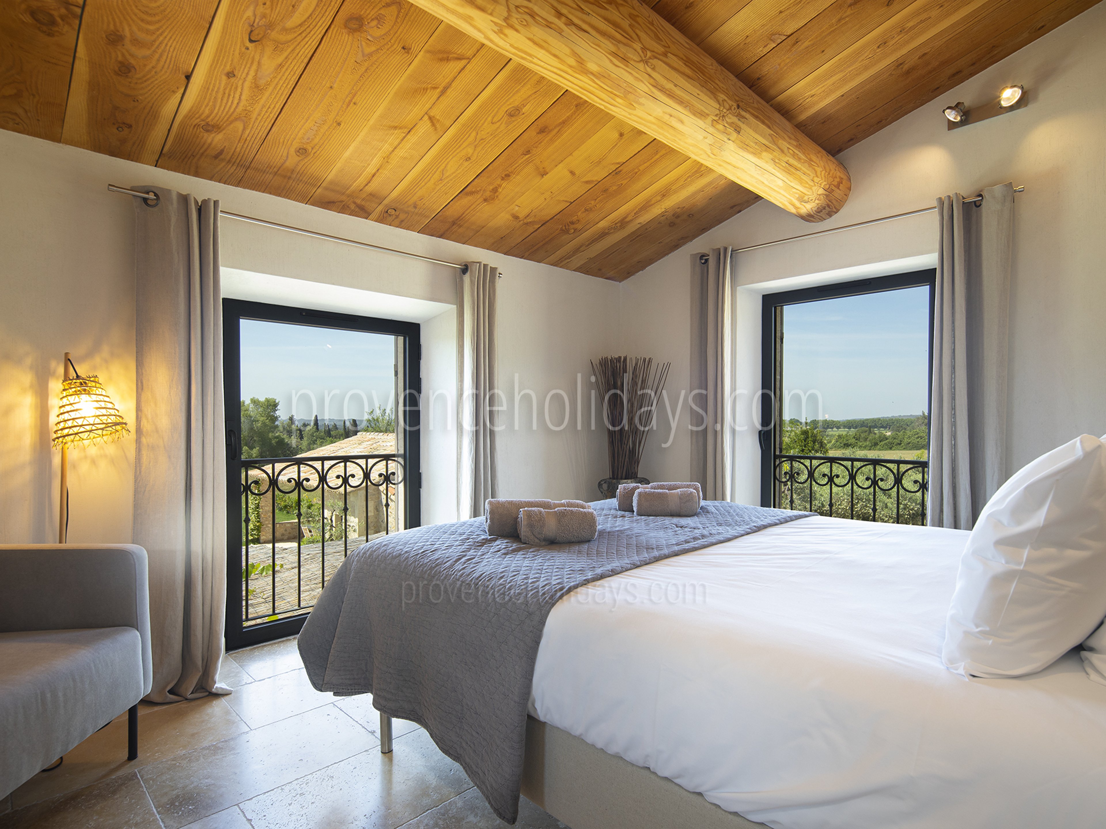 27 - Mas des Thyms: Villa: Bedroom
