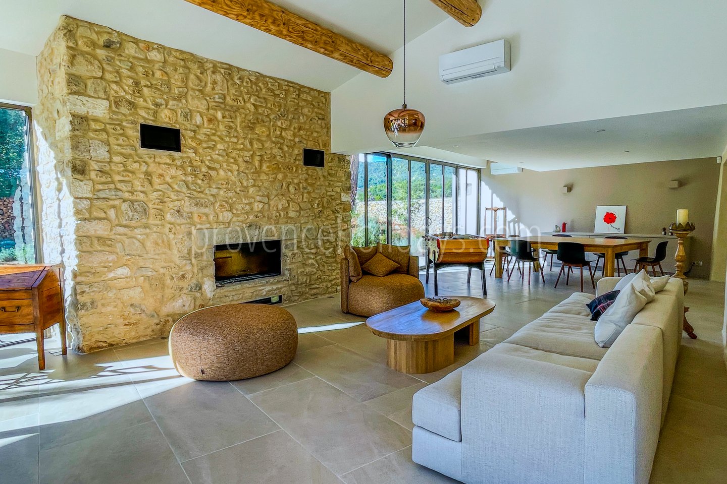 10 - Le Clos des Magnans: Villa: Interior
