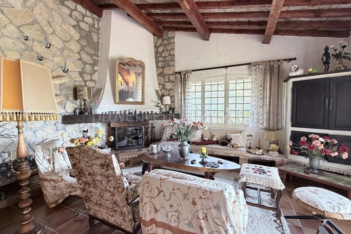 10 - Character bastide in Grimaud: Villa: Interior